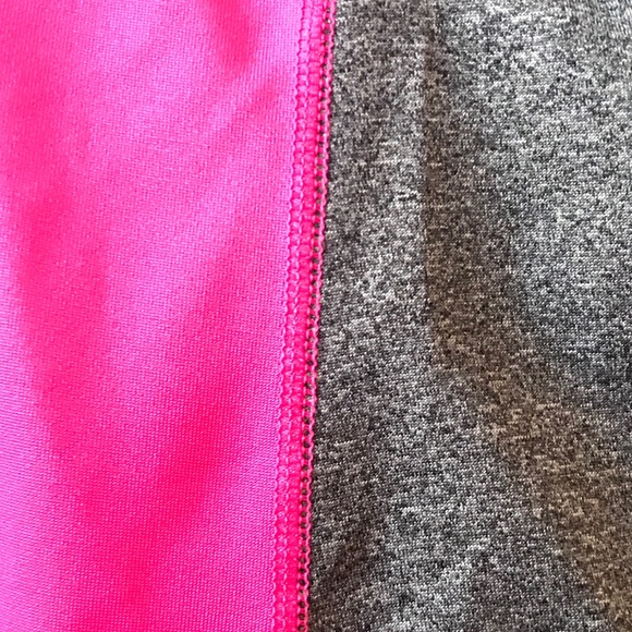 Tank top bundle - Picture 8 of 9